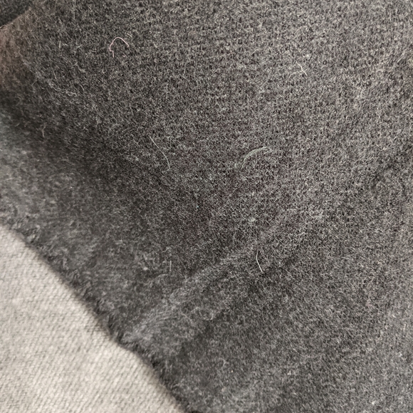 BB Dakota | reversible black & gray poncho - Picture 9 of 10